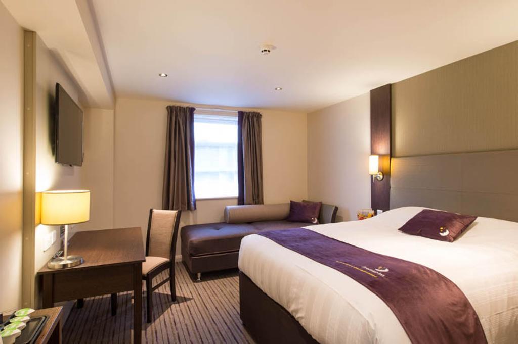 Premier Inn Inverness East Quarto foto