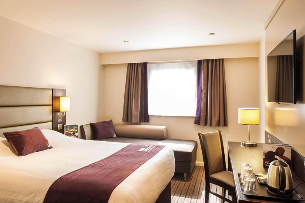 Premier Inn Inverness East Quarto foto