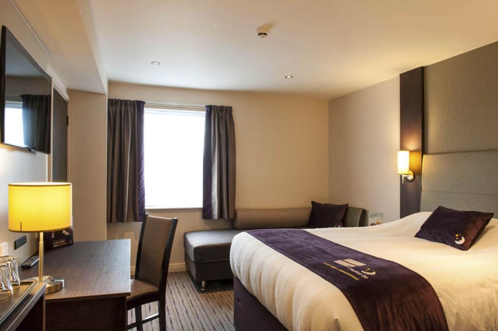 Premier Inn Inverness East Quarto foto