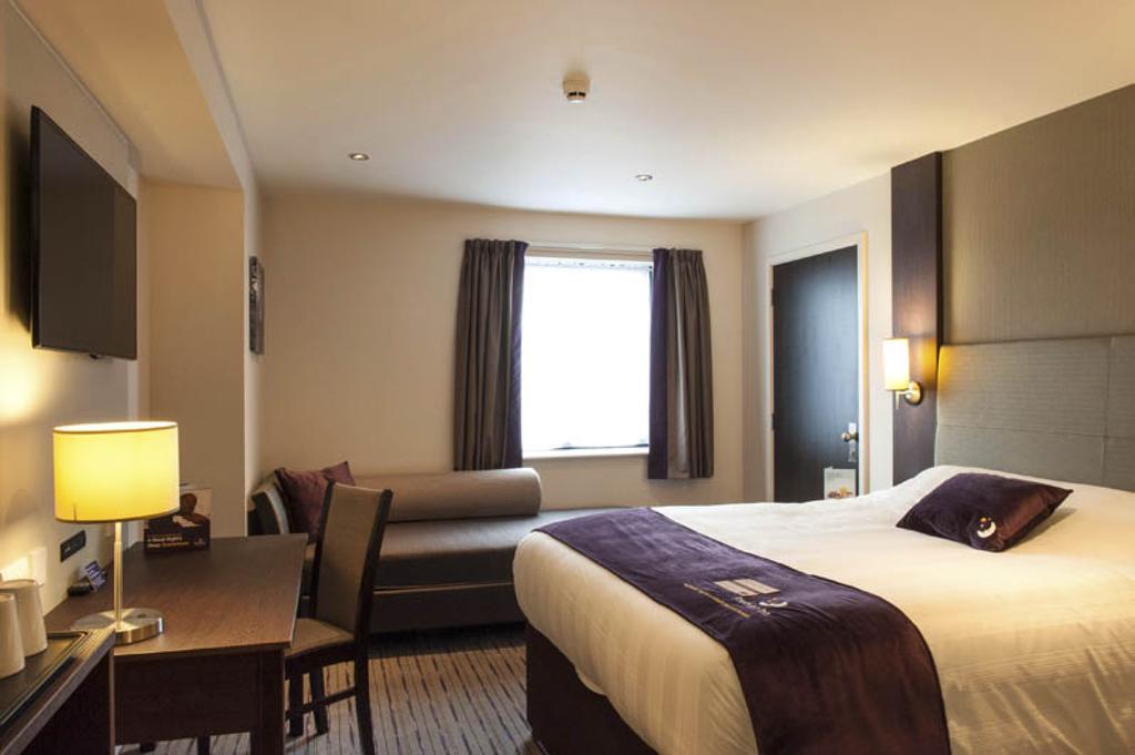Premier Inn Inverness East Quarto foto