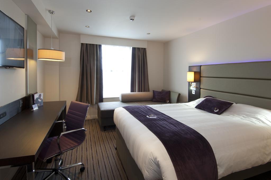 Premier Inn Inverness East Quarto foto