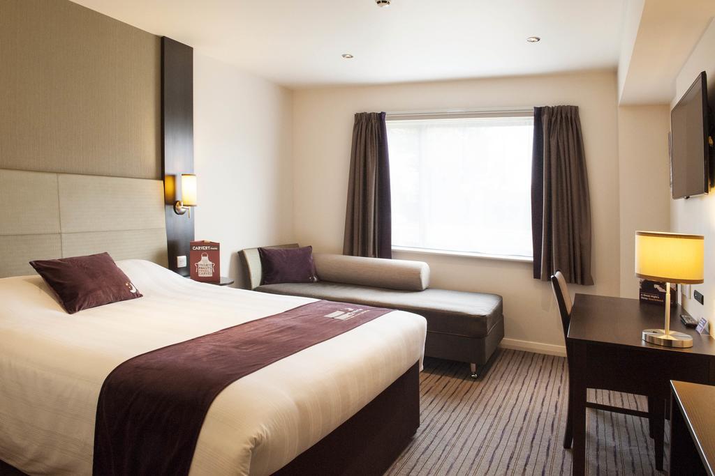 Premier Inn Inverness East Quarto foto